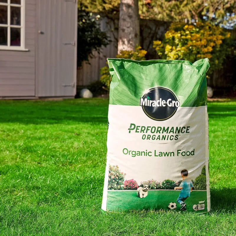 MIRACLE GRO PERFORMANCE ORGANIC LAWN FOOD 360M2 9.1KG