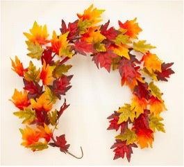 Maple Leaf Garland 150cm